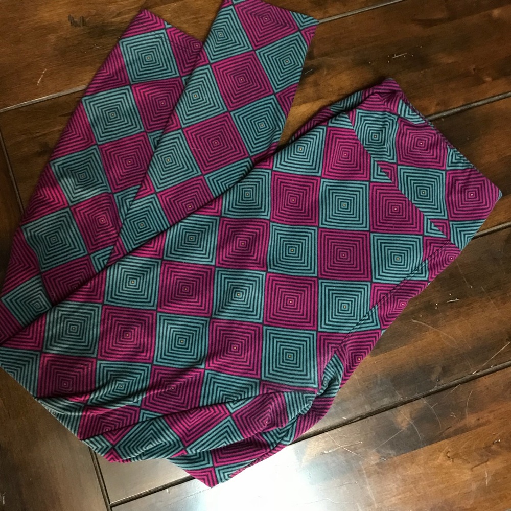 LuLaRoe WNS TC Pink/Grey Diamond Print Leggings